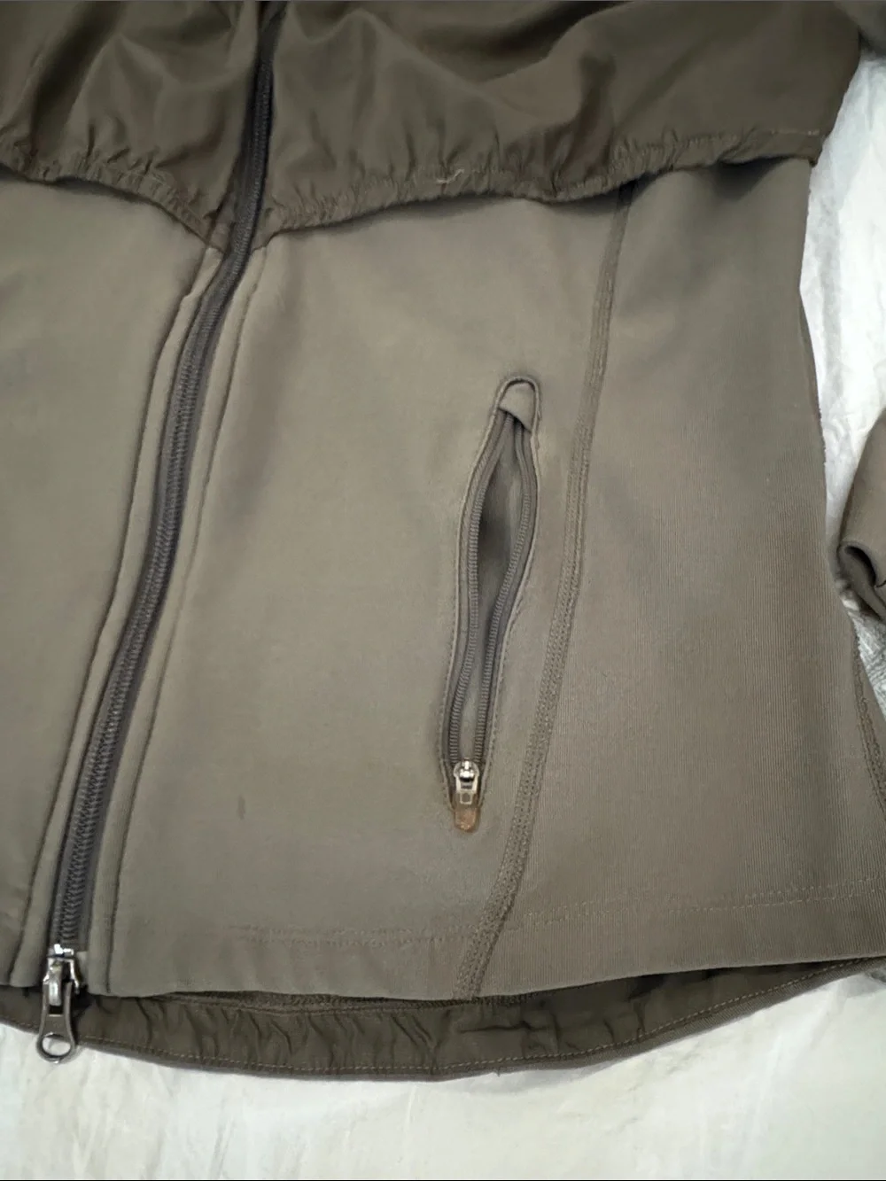 Nike Women’s Olive Utility Full-Zip Jacket